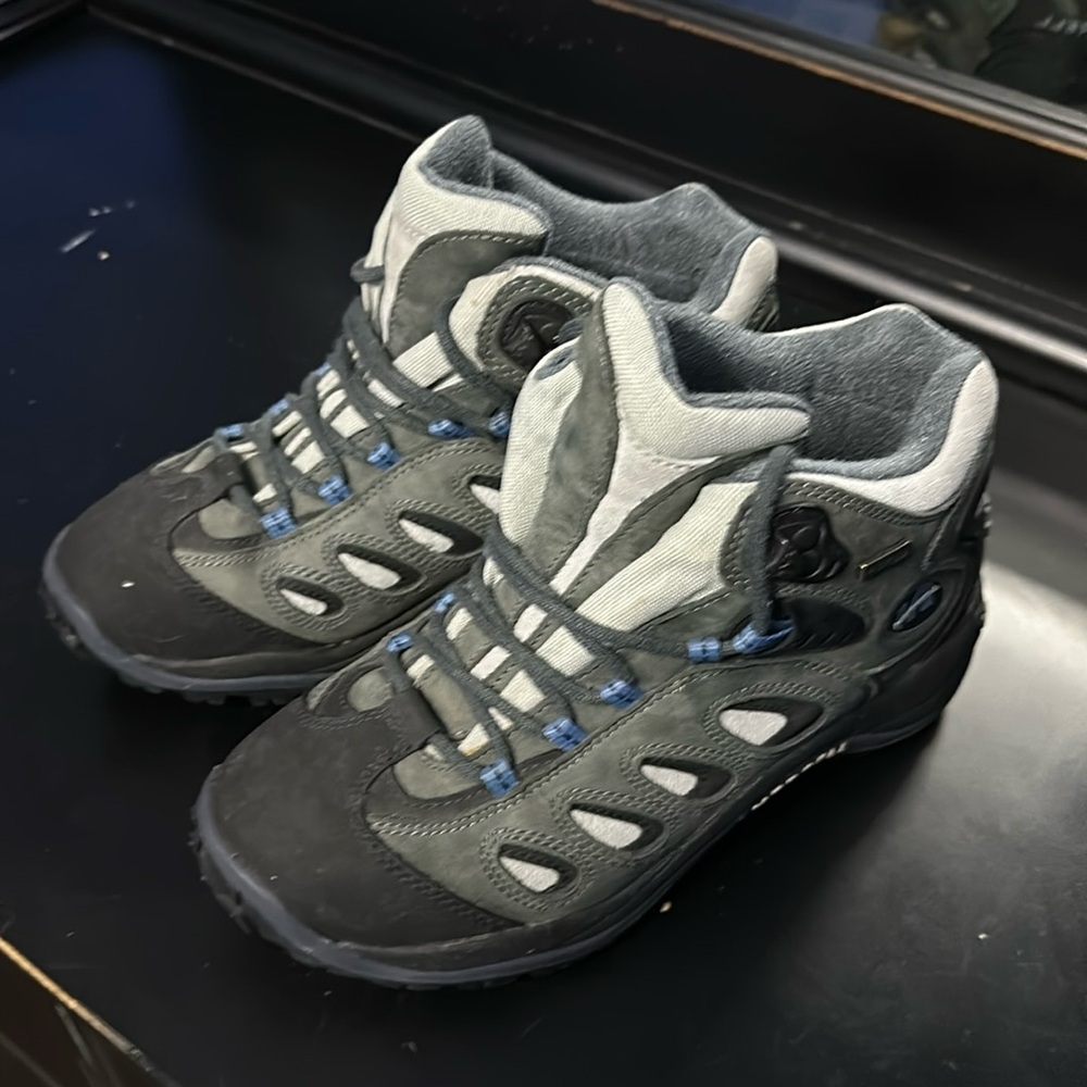 Merrell Hiking Boot US Women’s 7.5